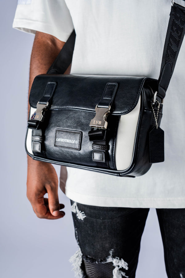 SAC À BANDOULIÈRE NOIR & BLANC LA VIE EST BELLE