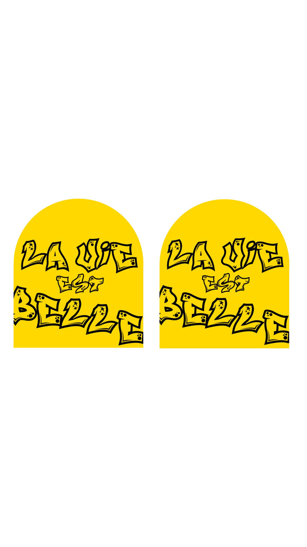 BONNET JAUNE TAG LA VIE EST BELLE PARIS